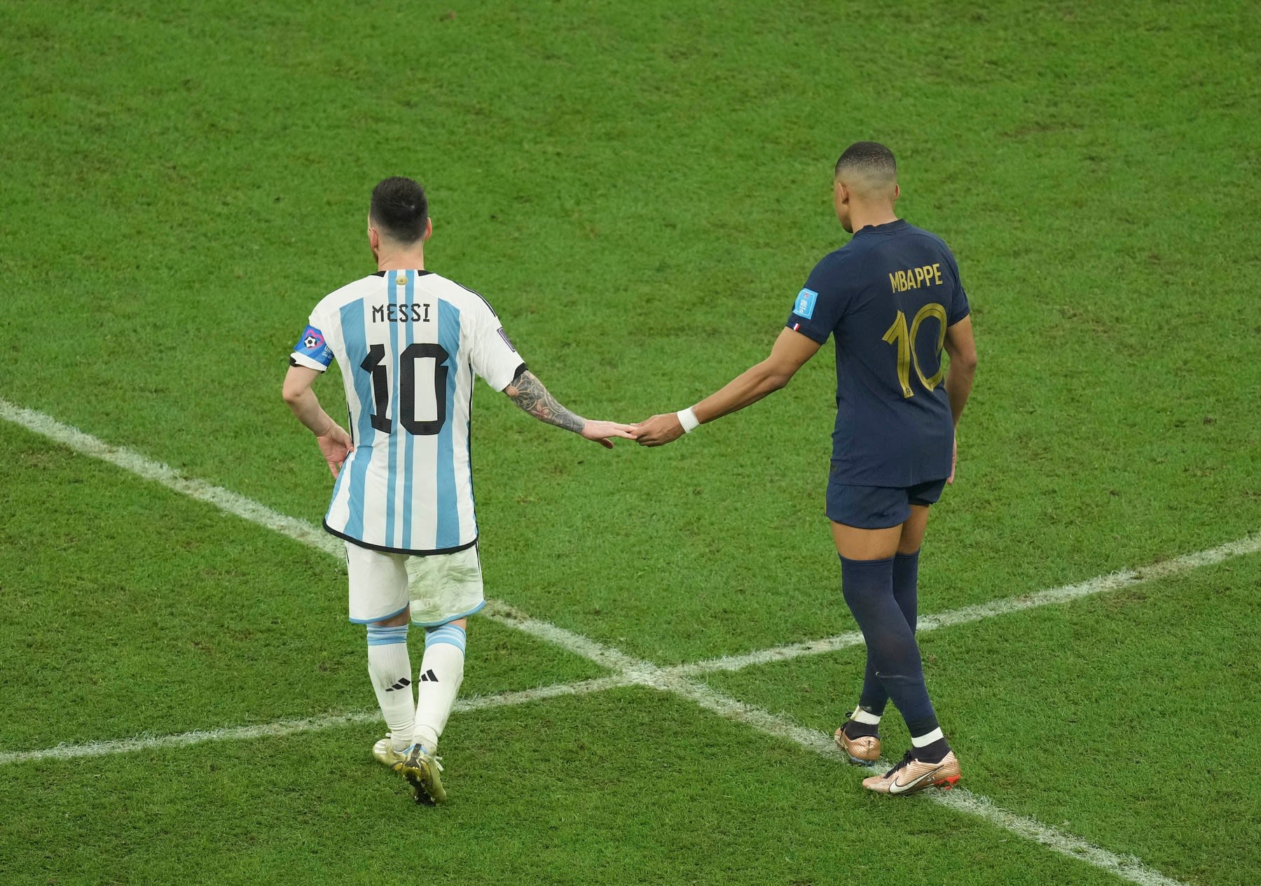 Leo Messi și Kylian Mbappe în acțiune la Campionatul Mondial 2026 Leo Messi și Kylian Mbappe în acțiune la Campionatul Mondial 2026