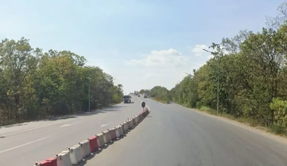 Lucrări de asfaltare pe DN2-E85 în Buzău