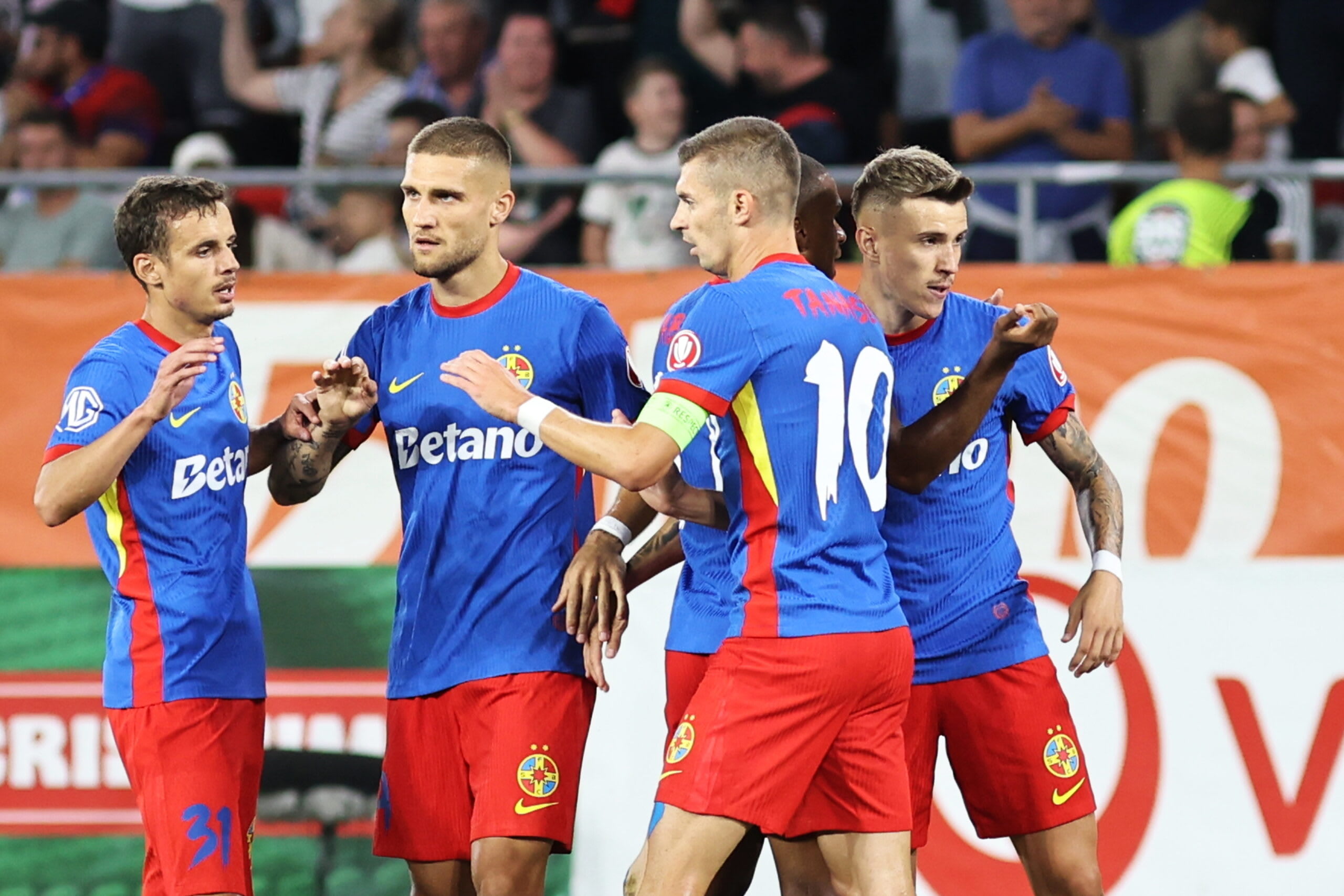 Fotbal echipa FCSB și FK Auda în meci european