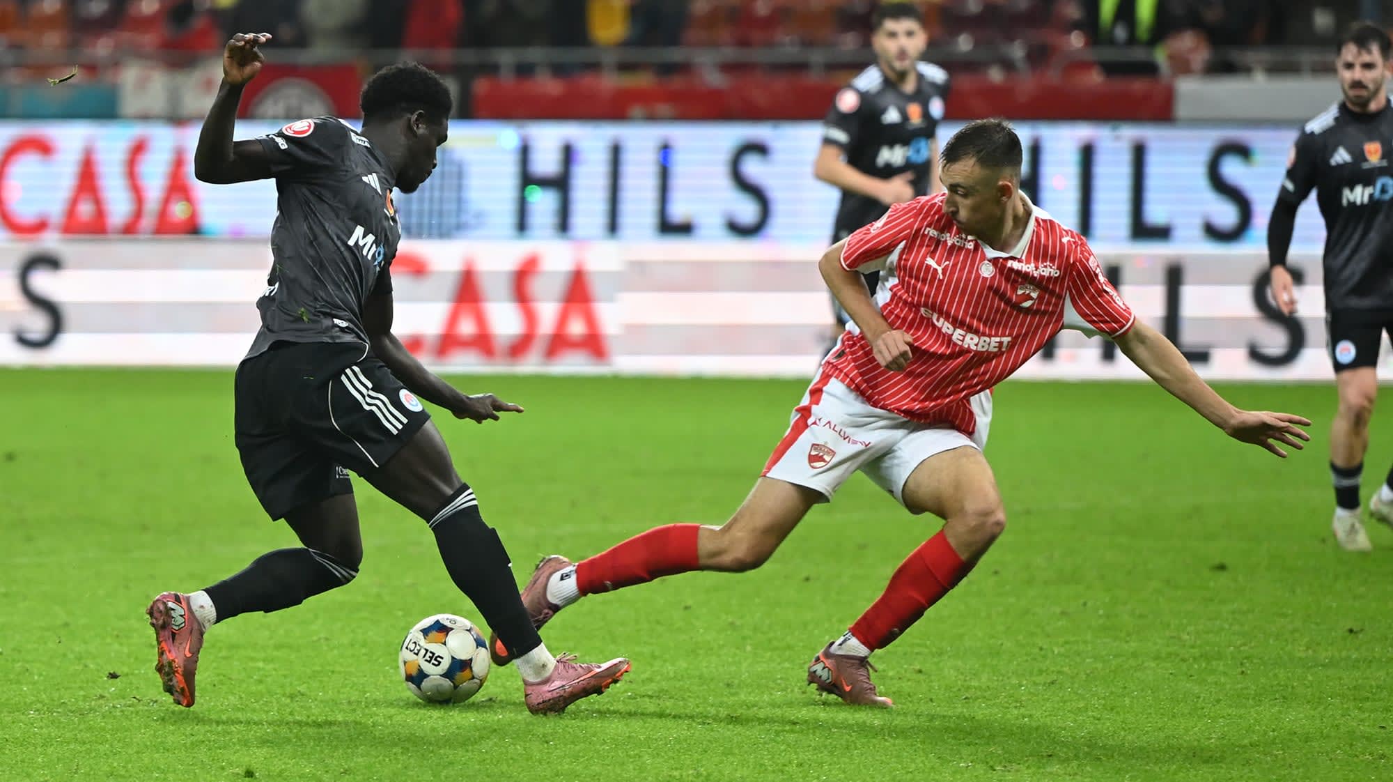 Stadionul din Galați pregătit pentru meciul de fotbal din Superliga Stadionul din Galați pregătit pentru meciul de fotbal din Superliga
