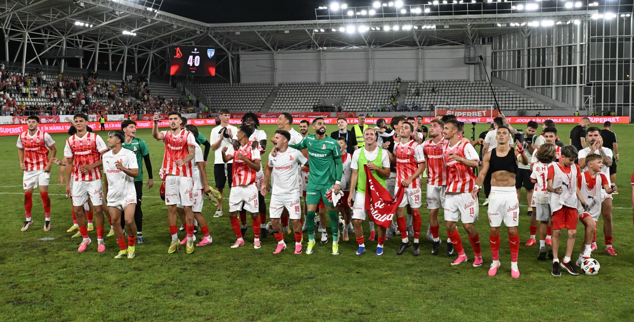 Portar marocan în acțiune, Dinamo, Superliga