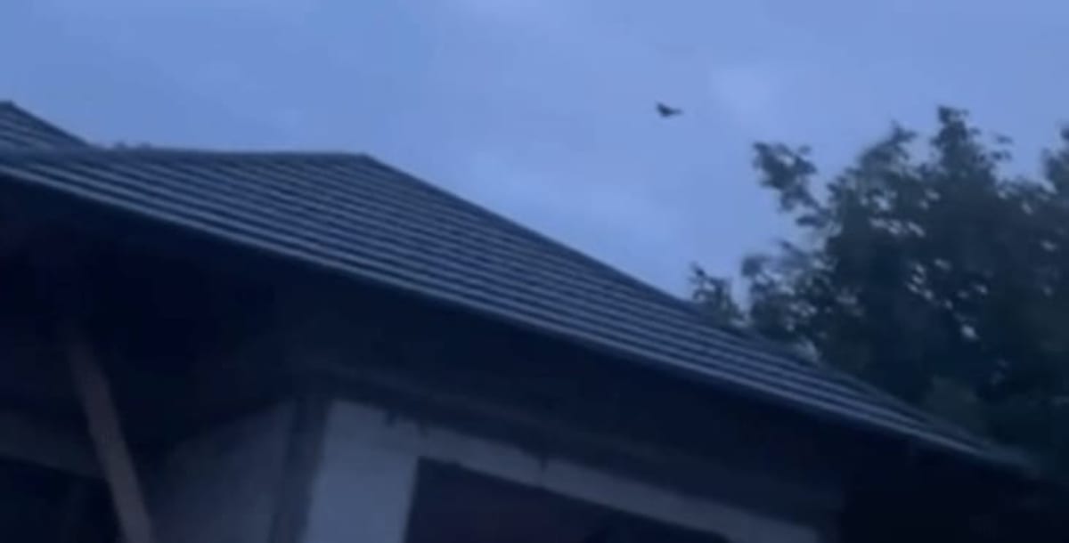 prăbușirea unei drone lângă Solca, elevi în școală prăbușirea unei drone lângă Solca, elevi în școală