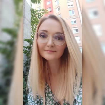 Haideți să o ajutăm pe Ludmila! O mamă dedicată luptă cu dureri insuportabile la doar 40 de ani Haideți să o ajutăm pe Ludmila! O mamă dedicată luptă cu dureri insuportabile la doar 40 de ani