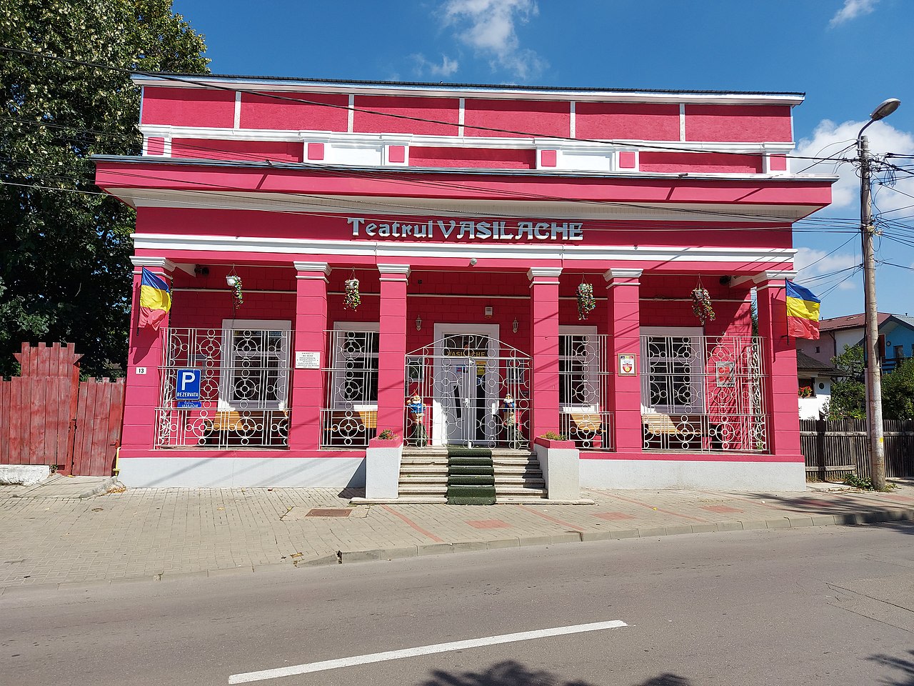 Transformarea Casei Severin în Teatrul de Păpuși „Vasilache” Transformarea Casei Severin în Teatrul de Păpuși „Vasilache”