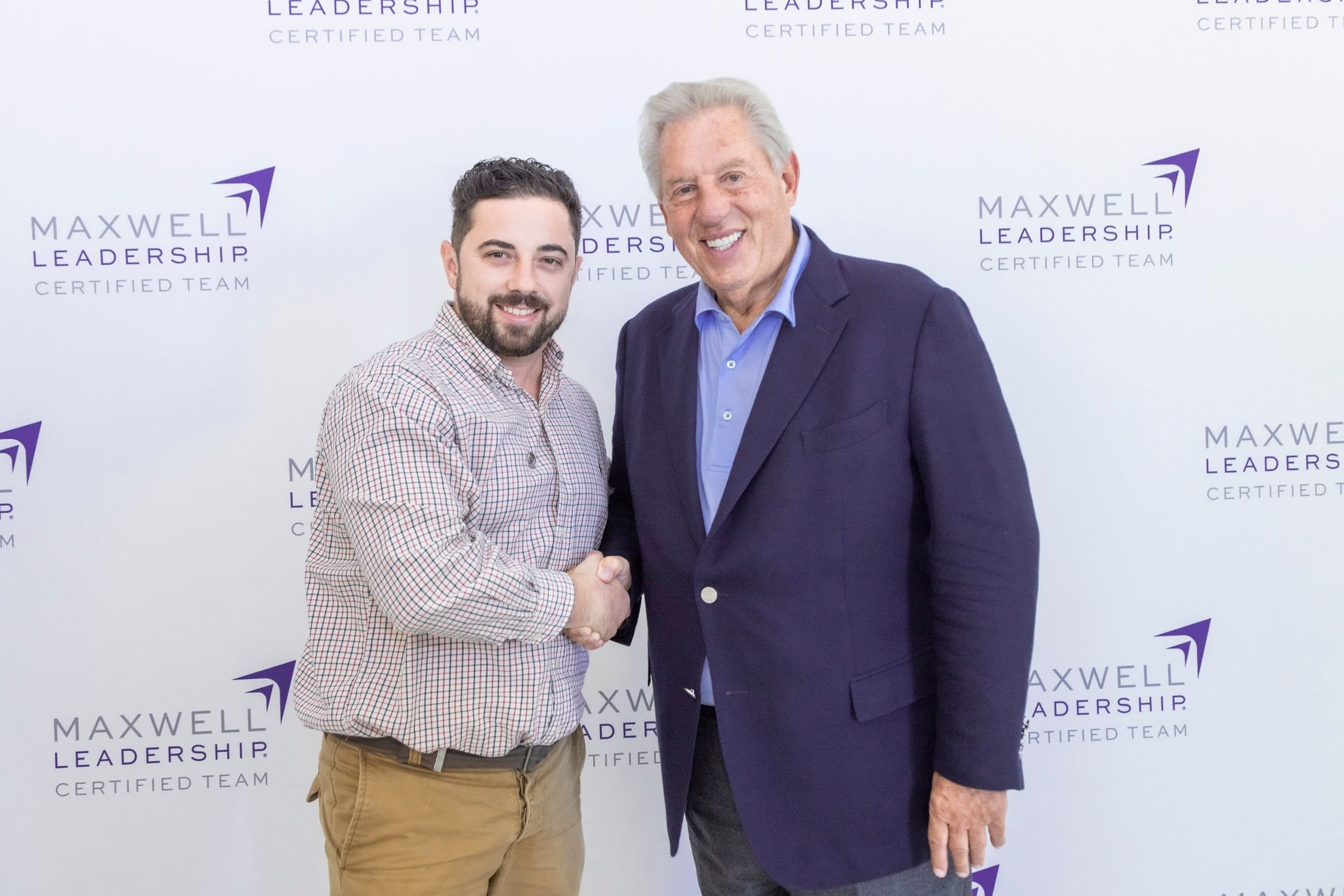 Transformă Modul de Lucru al Echipei Tale cu Leadership Game – O Soluție Inovatoare Pentru Succesul Companiei Tale! Transformă Modul de Lucru al Echipei Tale cu Leadership Game – O Soluție Inovatoare Pentru Succesul Companiei Tale!