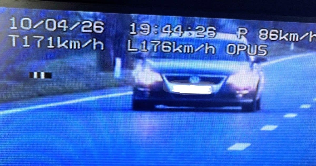 Mașină oprită de poliție pe DN 38 Constanța.