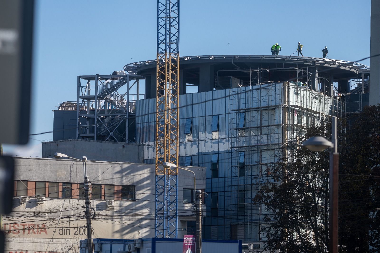 Ziduri în construcție la Centrul de Mari Arși din Timișoara