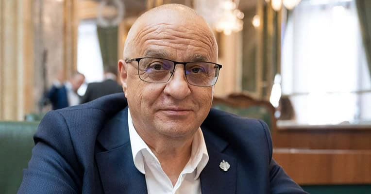 Felix Stroe în conferință de presă, discurs despre companiile de stat