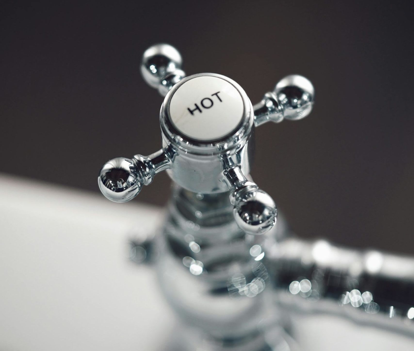 Defecțiune tehnică la Colterm oprește apa caldă în zona Circumvalațiunii