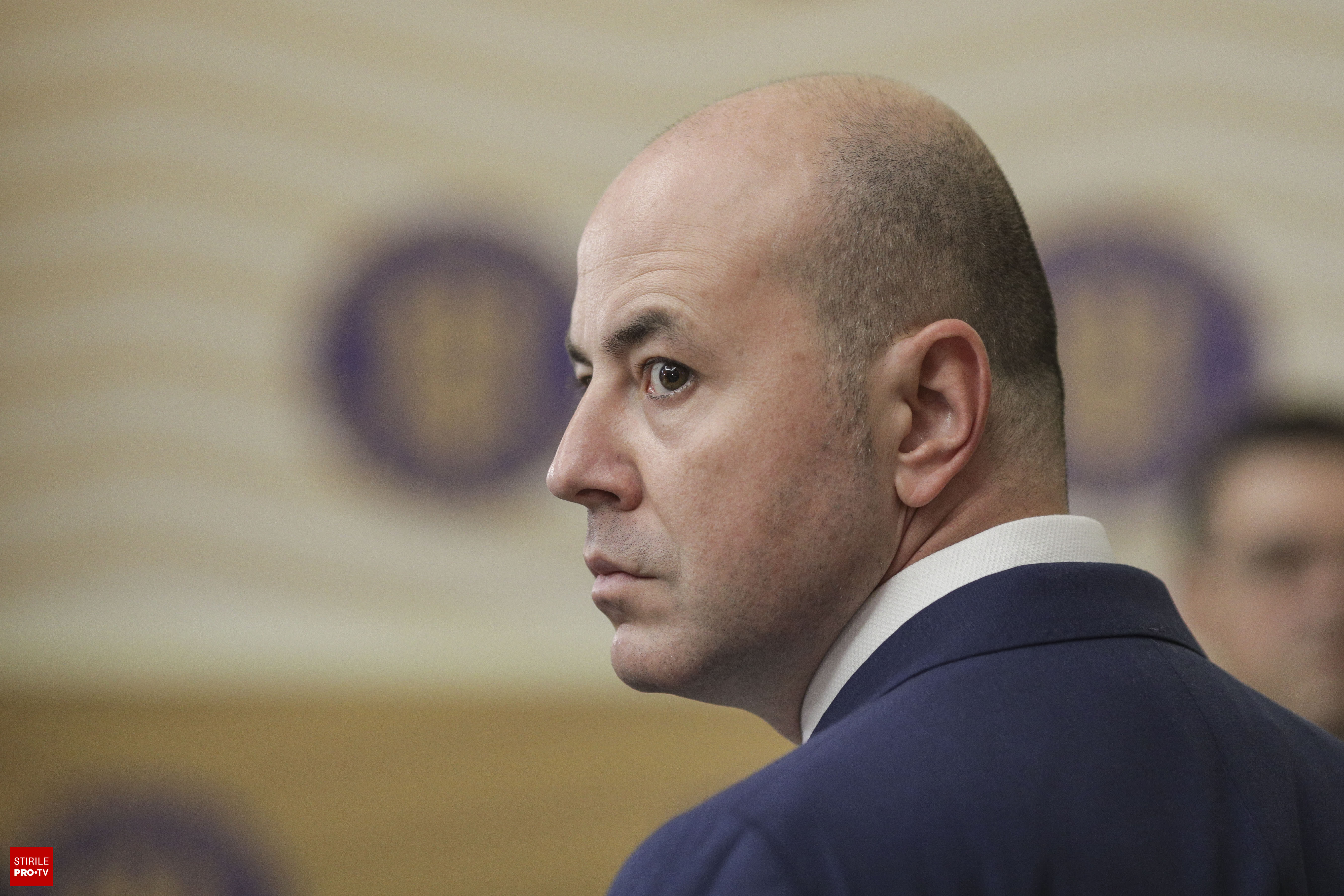Alexandru Muraru în timpul unei declarații publice despre alianța PSD-AUR Alexandru Muraru în timpul unei declarații publice despre alianța PSD-AUR