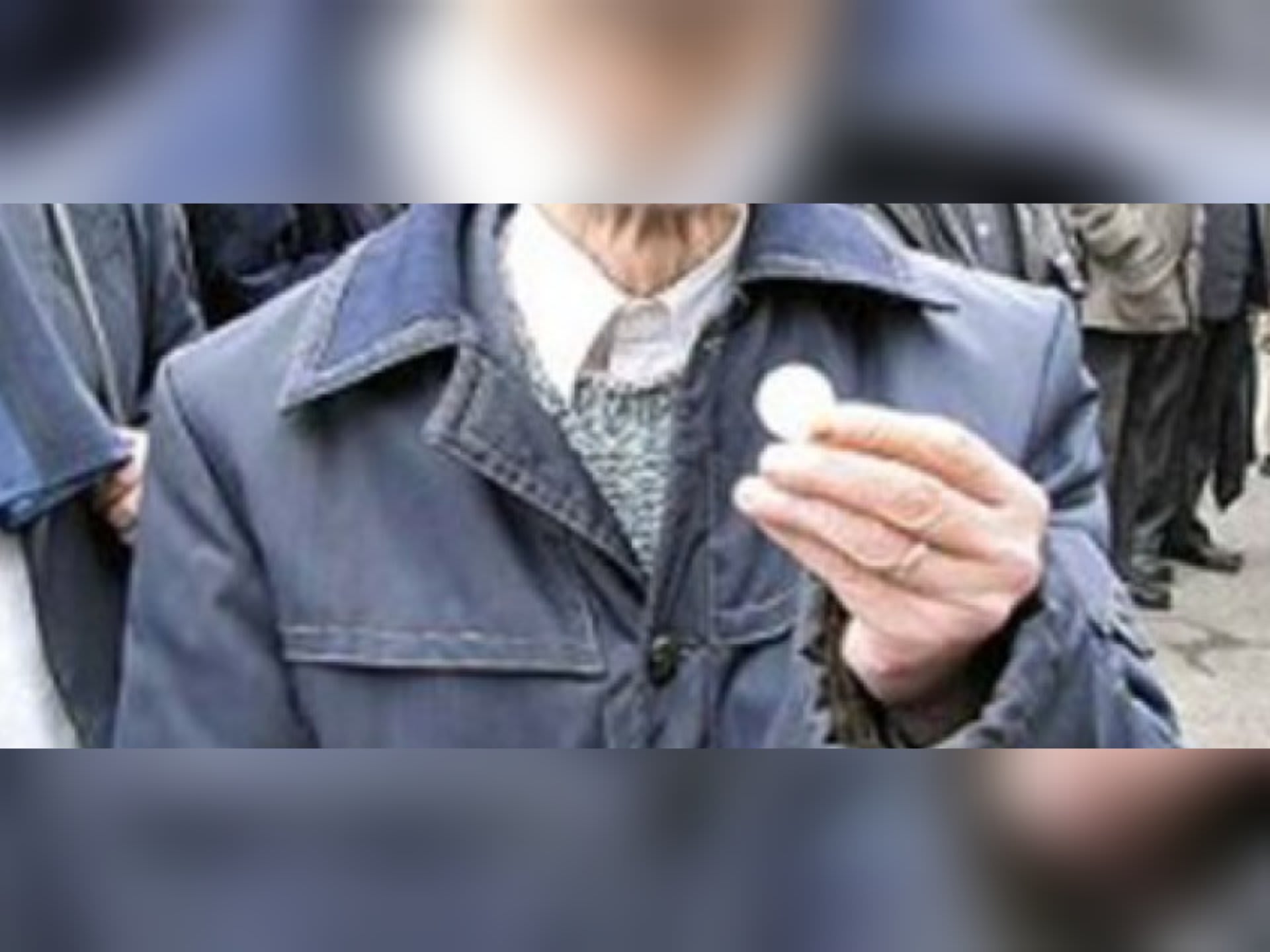 Legea care umflă lefurile din Parlament și golește răbdarea românilor