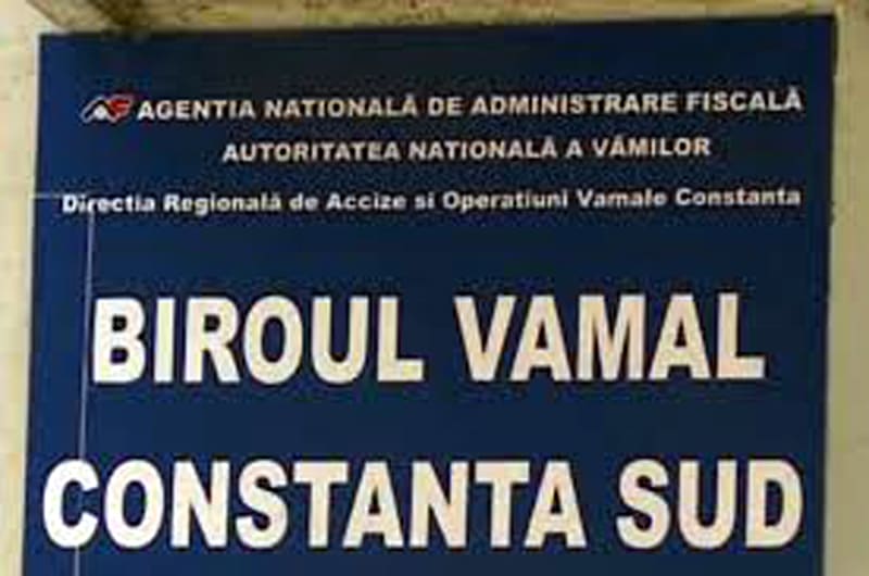 Biroul Vamal de Frontiera Constanța Sud a descoperit articole contrafăcute în valoare de 2.000.000 lei