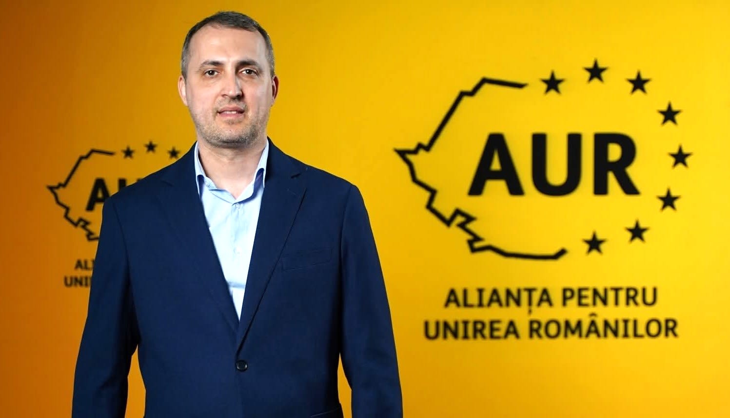 Ziaristul Tiberiu Pîrnău devine liderul AUR Râmnicu Vâlcea în contextul consolidării suveraniștilor