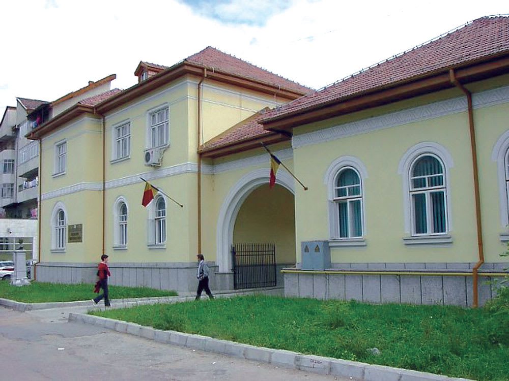 Bursa locurilor de muncă din Vâlcea facilitează întâlnirea între angajatori și șomeri pe 8 mai 2026