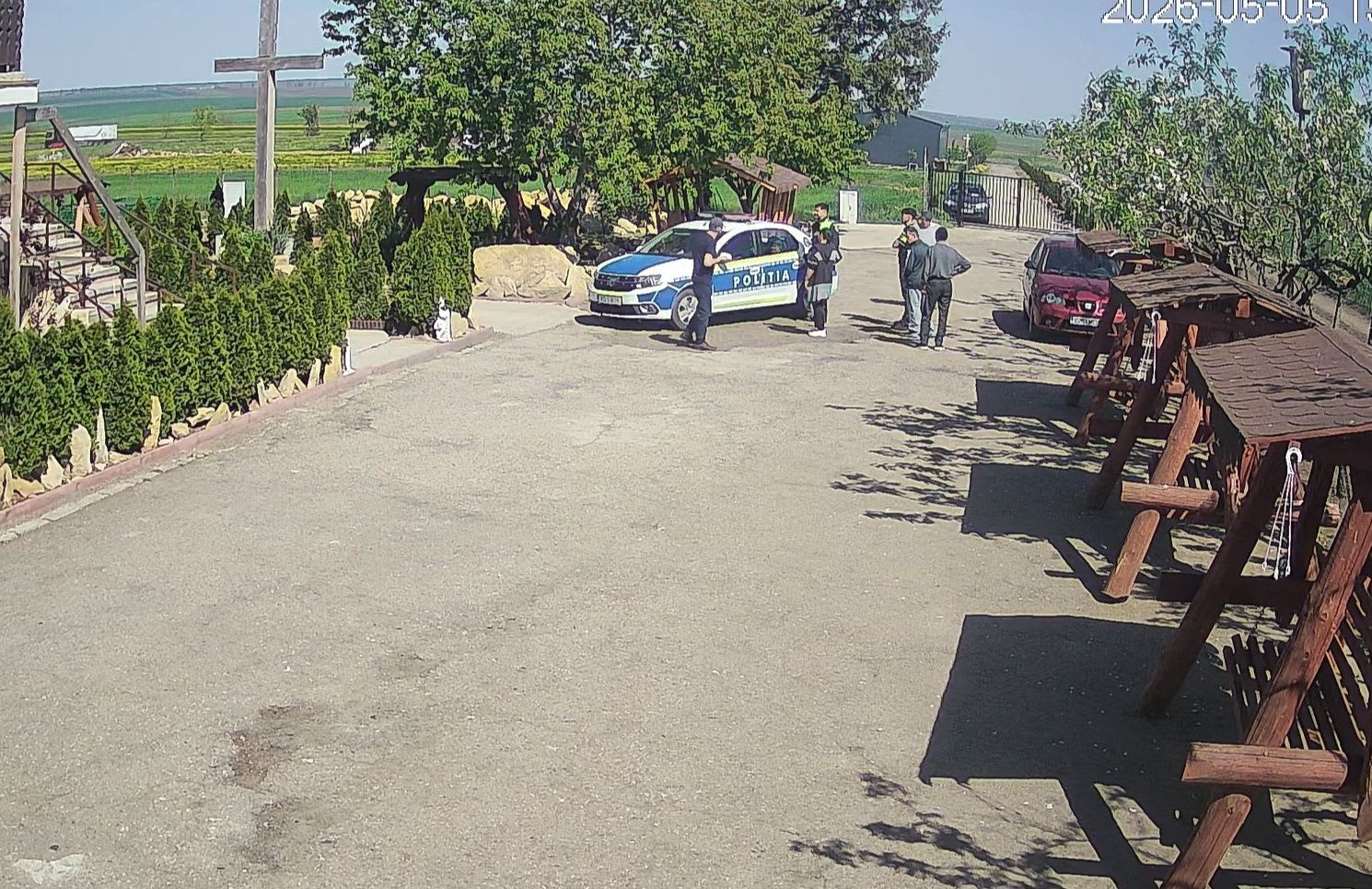 Salvată din frig: o bătrână din Botoșani, adusă la Rădeni după două nopți petrecute în stradă