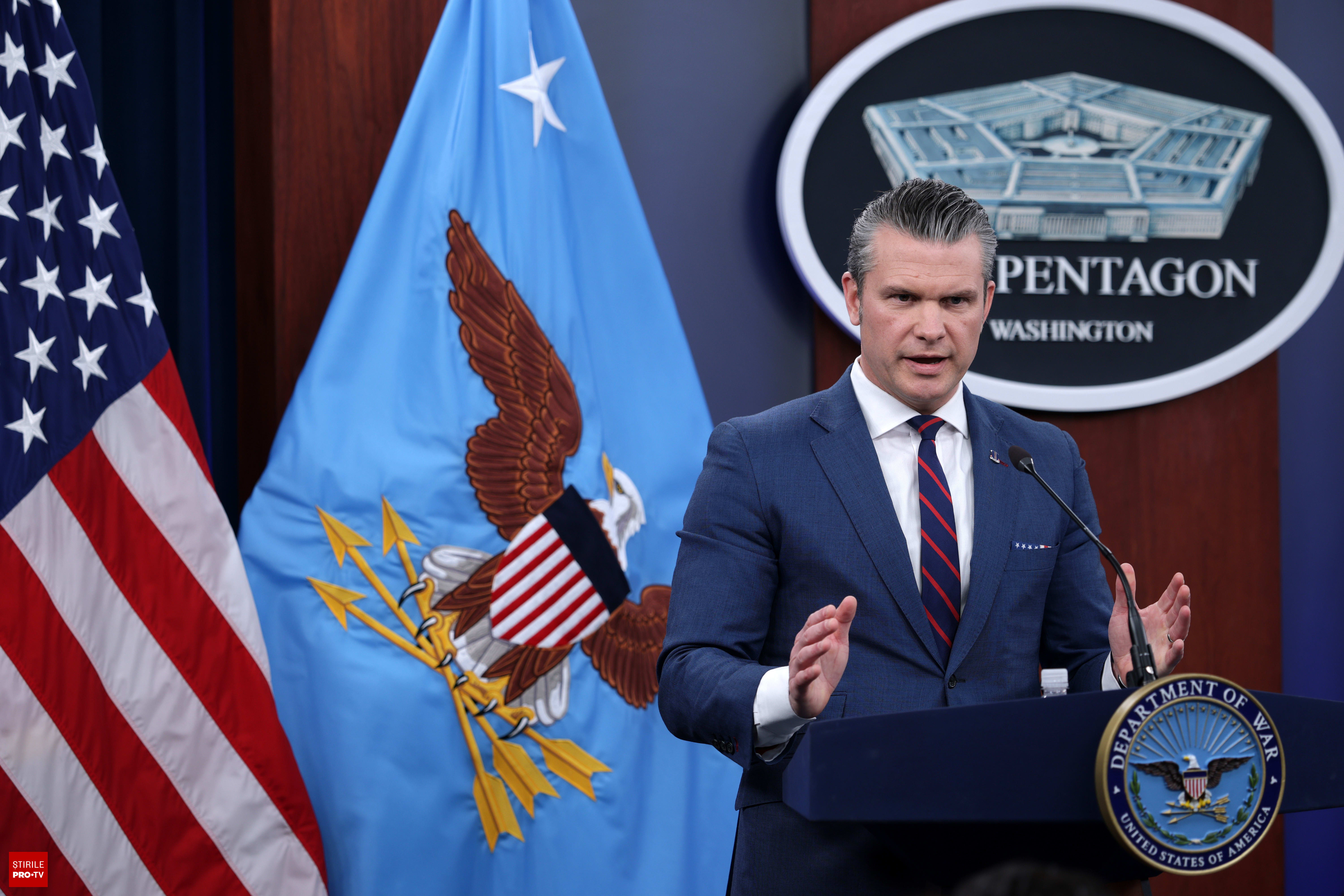 Navală militară americană și iraniană în Strâmtoarea Ormuz Navală militară americană și iraniană în Strâmtoarea Ormuz