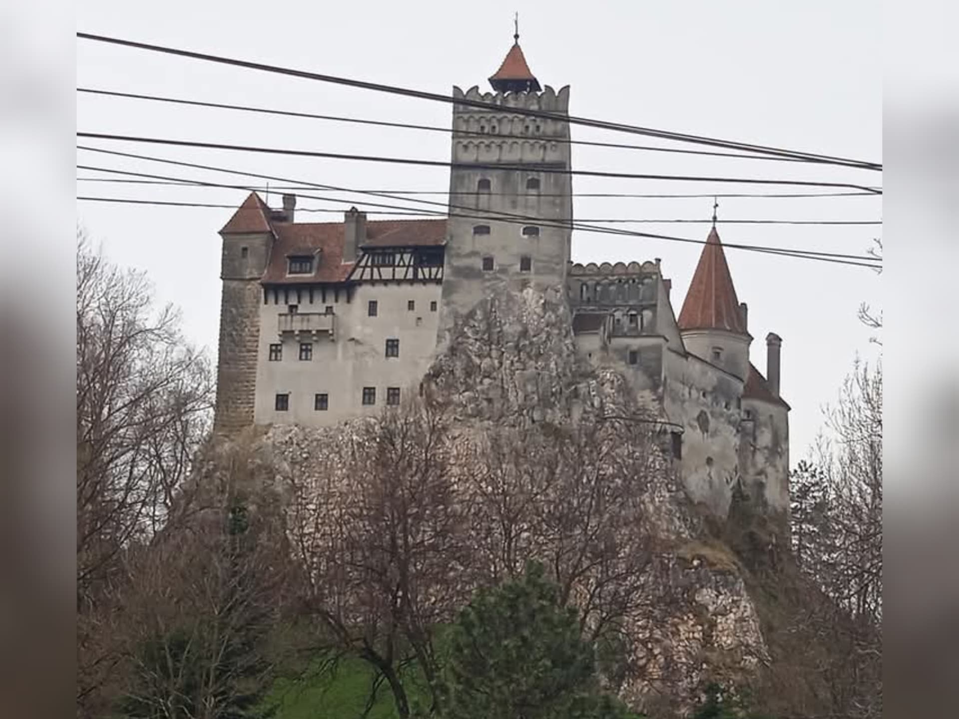Castelul Bran, administrat de magnatul american Joel Weinshanker, apropiat de Elvis Presley