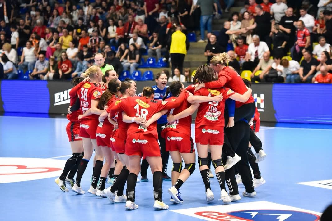SCM Râmnicu Vâlcea se califică în finala Cupei României la handbal feminin după victorie cu Minaur Baia Mare