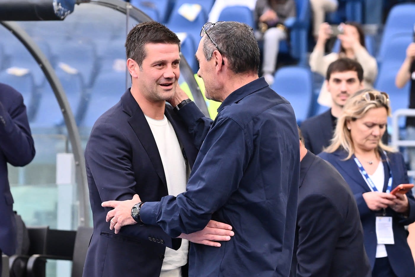 Jucători Lazio și Inter în acțiune înainte de finala Cupei Italiei Jucători Lazio și Inter în acțiune înainte de finala Cupei Italiei
