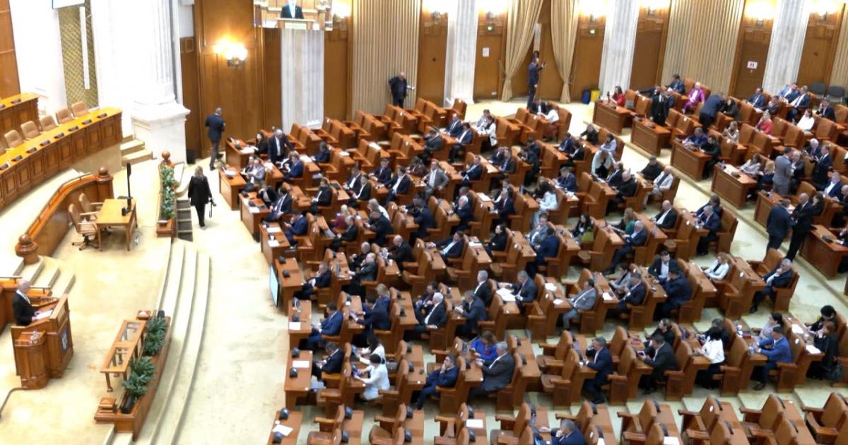 Dezbateri parlamentare despre conflictul constituțional Dezbateri parlamentare despre conflictul constituțional