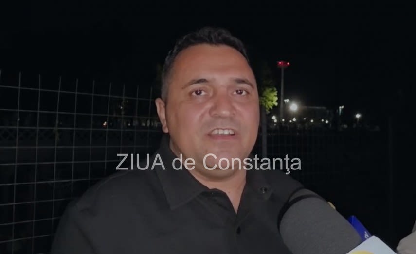 Avocat Cristian Ion în timpul declarațiilor după percheziție