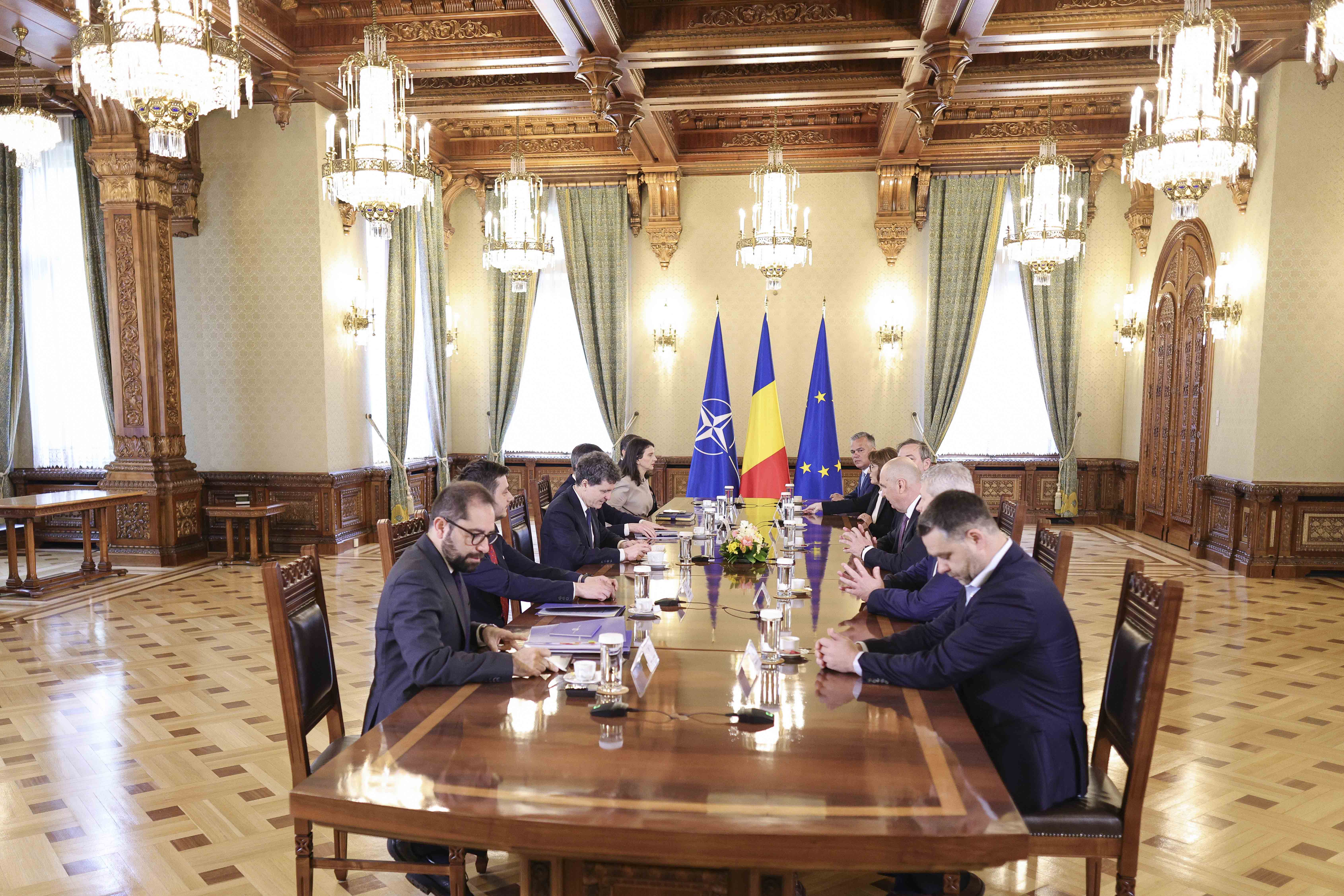 Nicușor Dan la consultări politice la Palatul Cotroceni Nicușor Dan la consultări politice la Palatul Cotroceni