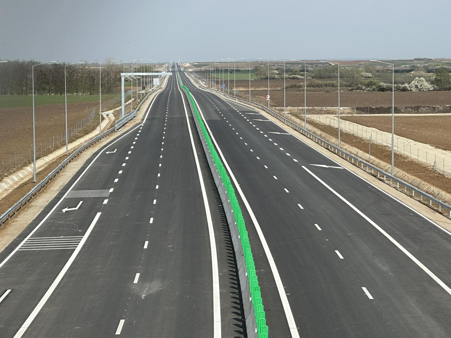 Lucrările la drumul expres Arad – Oradea ar putea începe în această vară, autostrada Timișoara – Moravița fără noutăți