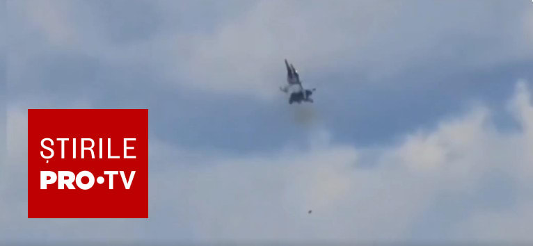Avioane de vânătoare în timpul show-ului aviatic din SUA, coliziune aeriană Avioane de vânătoare în timpul show-ului aviatic din SUA, coliziune aeriană