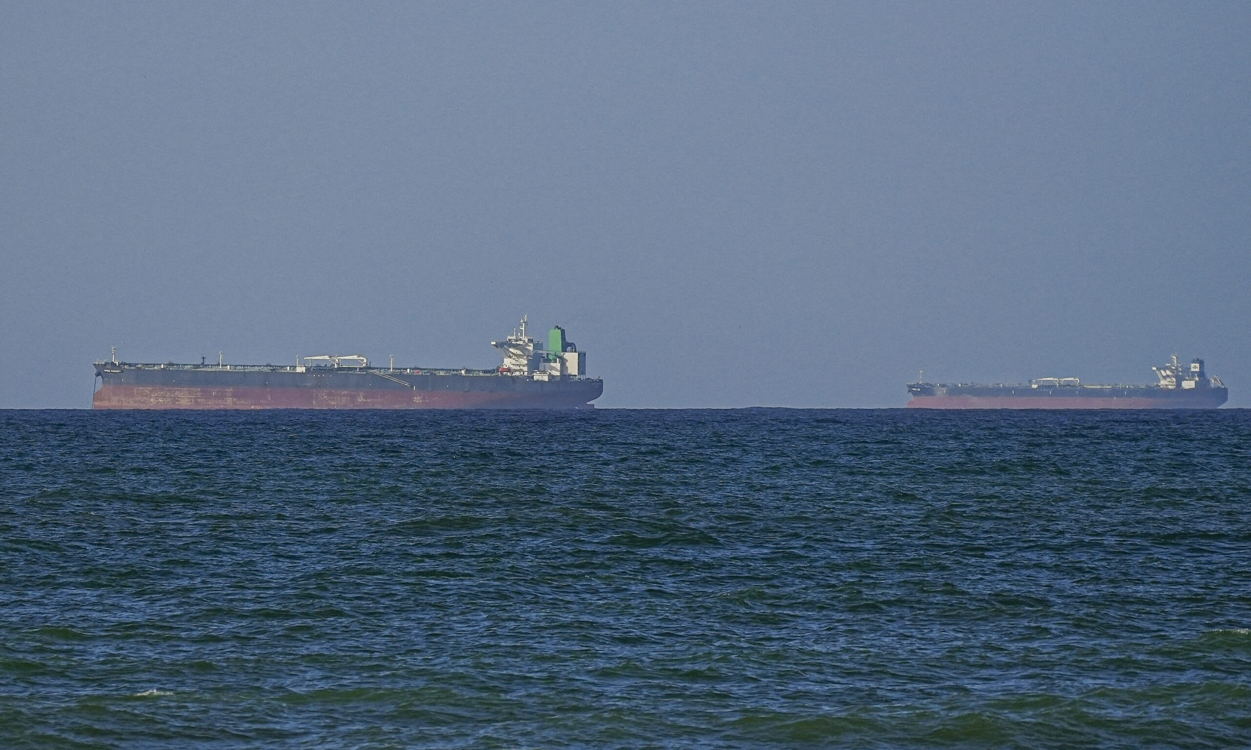 Cabluri submarine în Strâmtoarea Ormuz, infrastructură digitală critică Cabluri submarine în Strâmtoarea Ormuz, infrastructură digitală critică