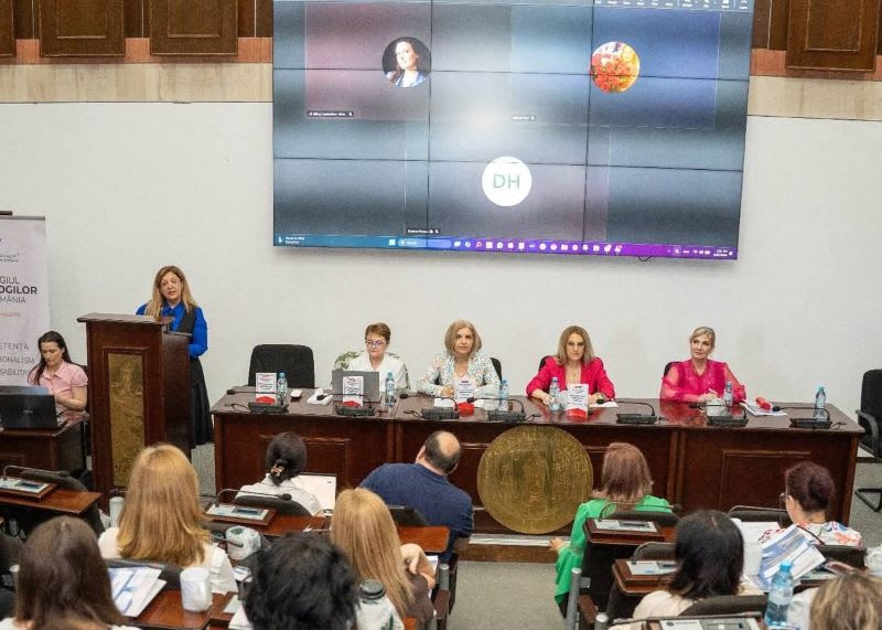 Sala Senatului din Campusul Universității Ovidius, eveniment psihologic