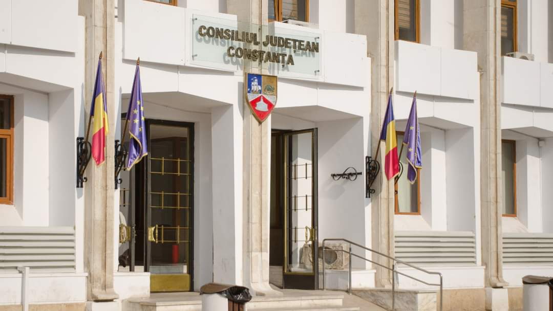 Consilieri județeni în ședință, sala Remus Opreanu, Constanța