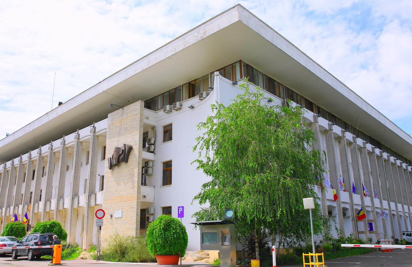 Ședință online a Consiliului Local Constanța cu proiecte și participanți