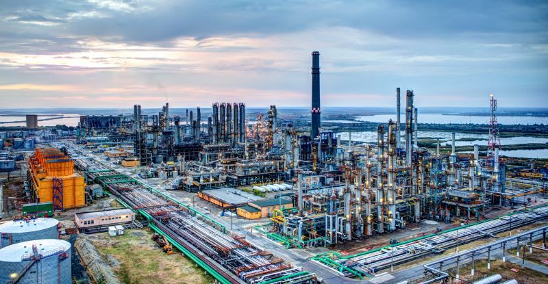 Rafinărie Petromidia Năvodari, România, activitate industrială