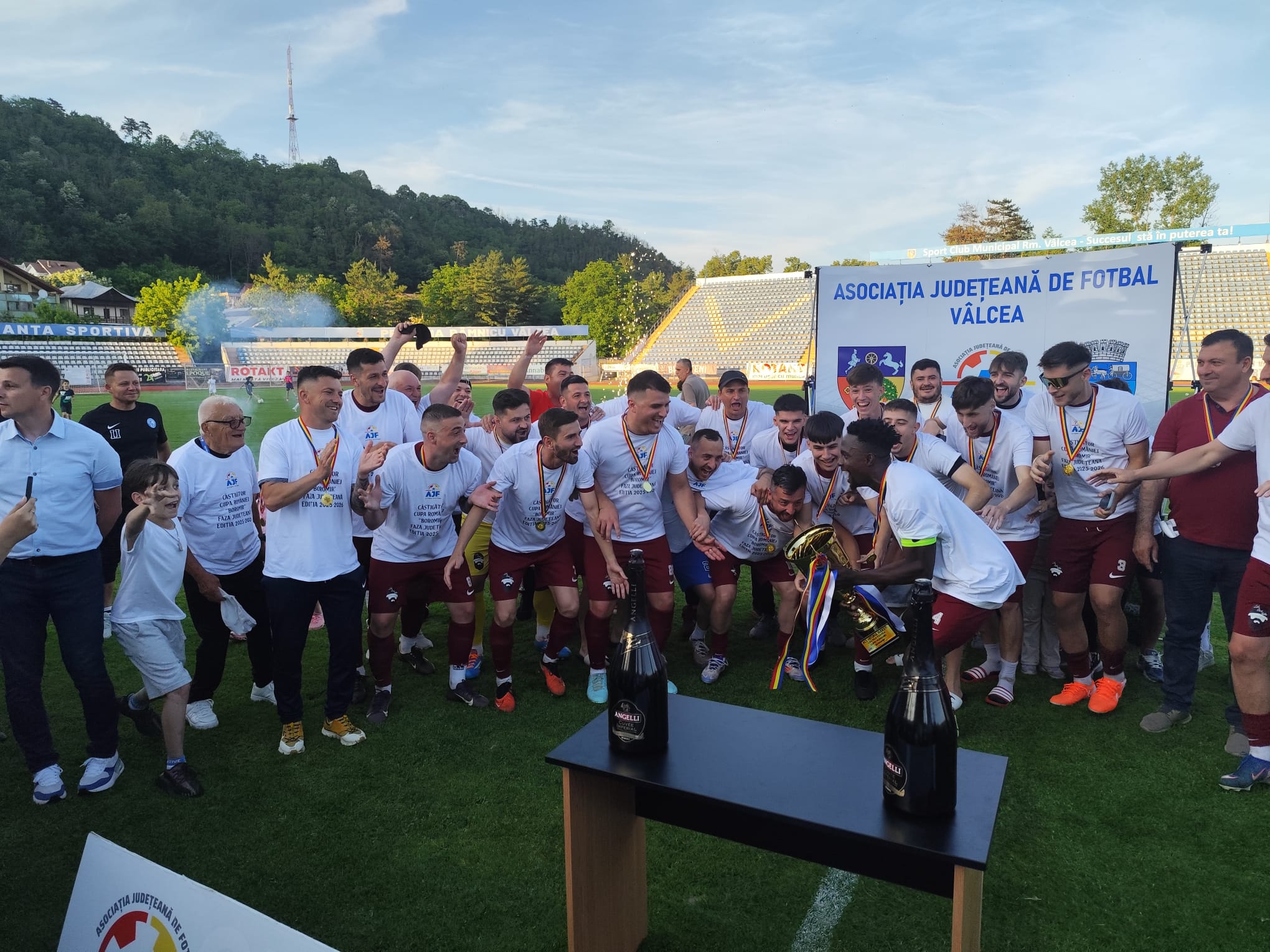 Fotbal finala Cupa României Boromir, scor 3-2, stadionul 1 Mai Zăvoi