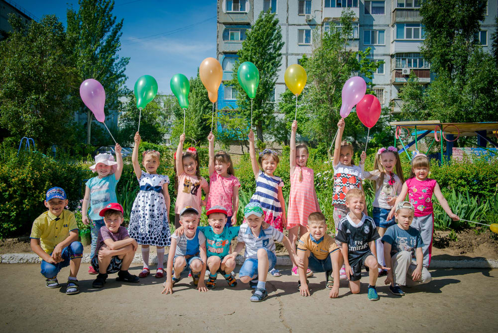Primăriile de sector din București organizează programe de vară pentru preșcolari și elevi în 2026