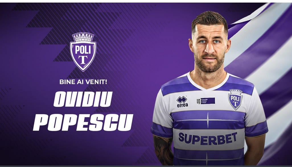 Jucător de fotbal în acțiune pe teren