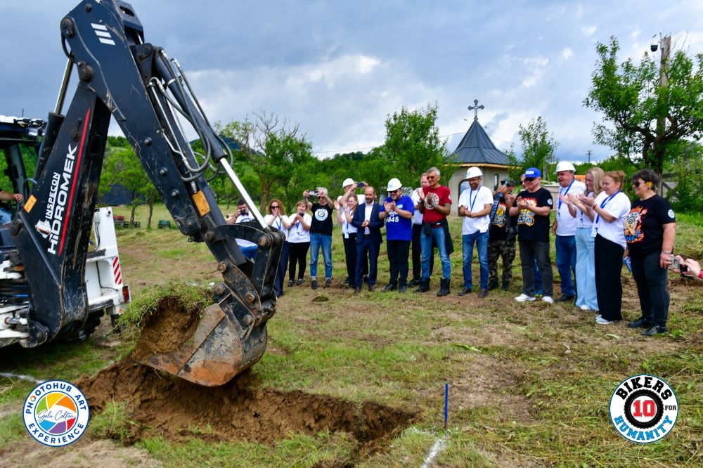 Construirea centrului pentru autism în Vrancea, echipe de specialiști și copii Construirea centrului pentru autism în Vrancea, echipe de specialiști și copii