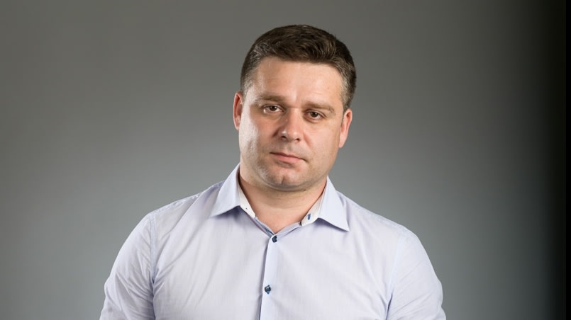 Ciprian Ciucu în timpul unei declarații politice Ciprian Ciucu în timpul unei declarații politice