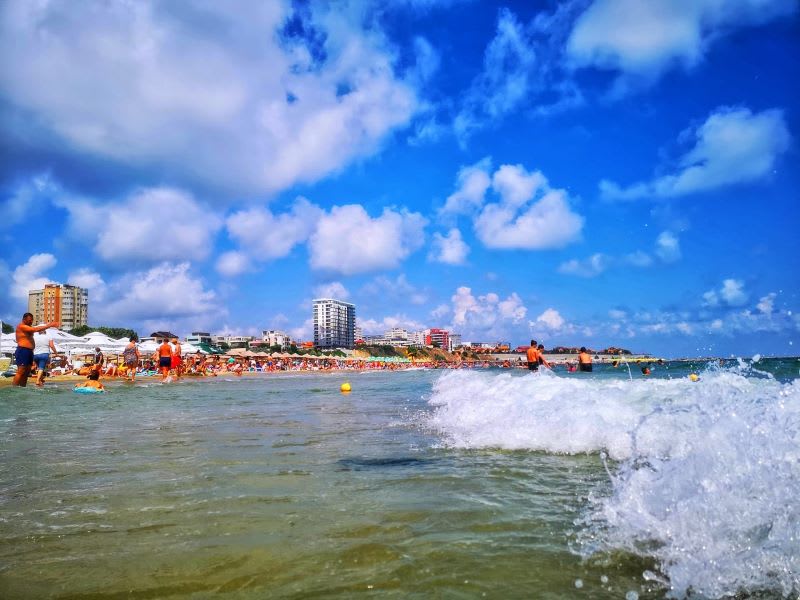 Reprezentanți ai OMD Mamaia-Constanța solicitând autorităților claritate privind siguranța litoralului Reprezentanți ai OMD Mamaia-Constanța solicitând autorităților claritate privind siguranța litoralului