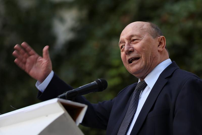 Traian Băsescu și Nicușor Dan în discuție politică Traian Băsescu și Nicușor Dan în discuție politică