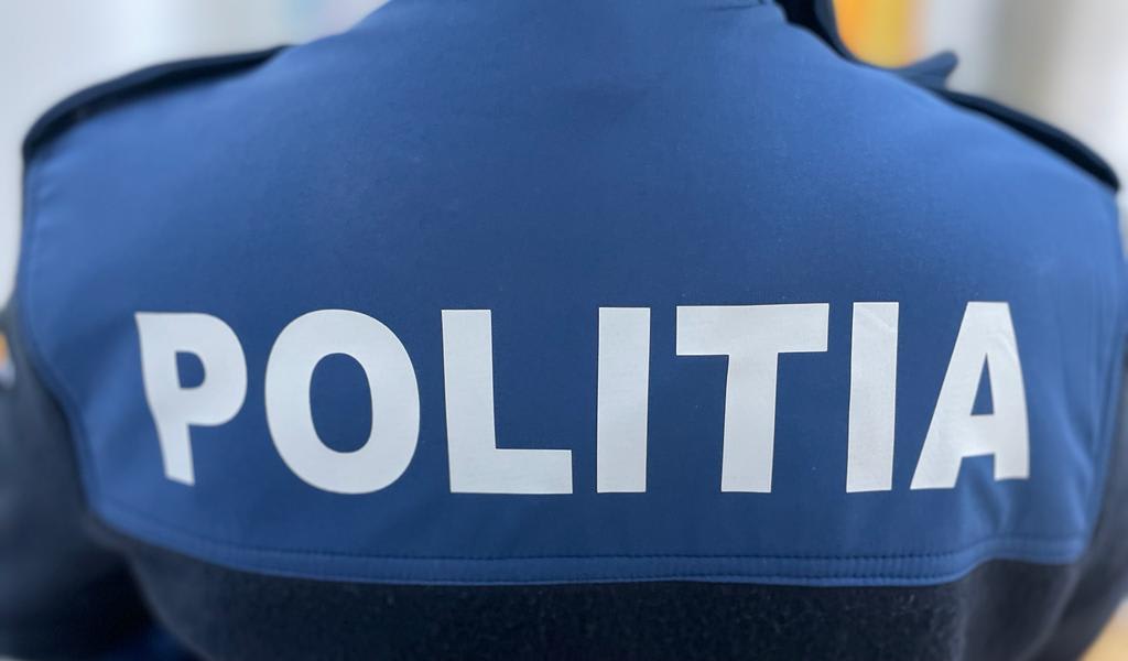 Polițiști constănțeni reținând un suspect urmărit internațional