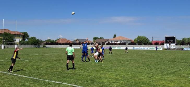 Echipa SCM Timișoara în acțiune pe terenul de rugby