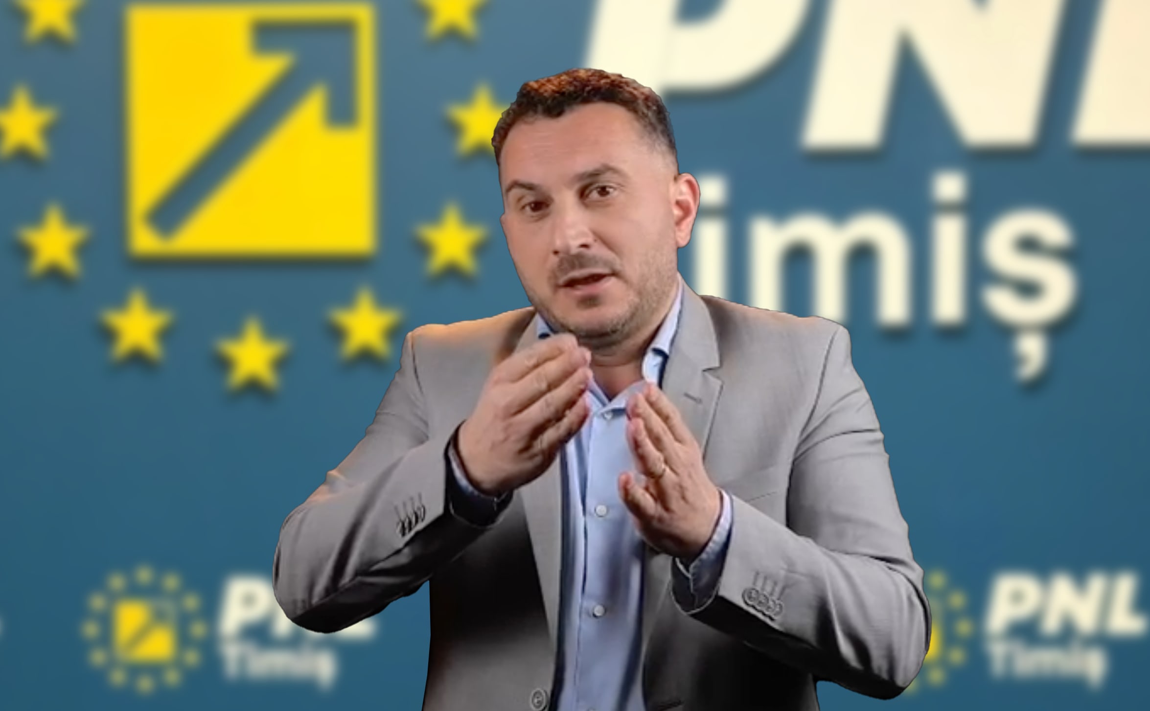 Ionuț Gaiță criticând USR în fața camerei de filmat Ionuț Gaiță criticând USR în fața camerei de filmat