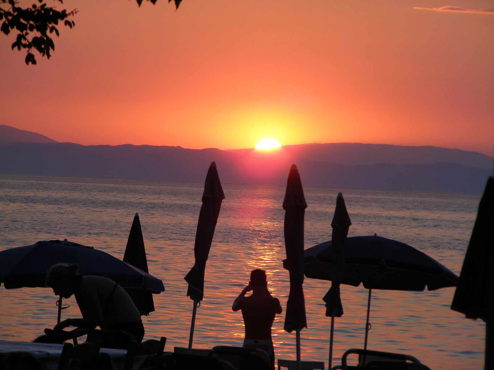 Plajă croată cu pietricele, acces liber, litoral adriatic