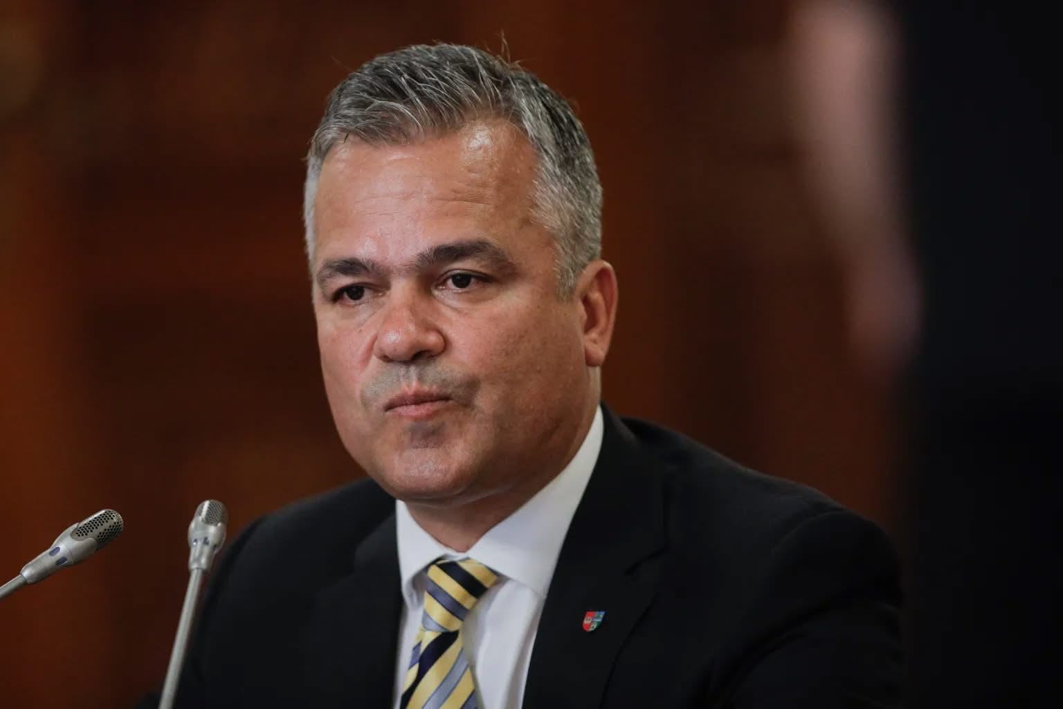 Adrian Veștea și George Simion în discuție politică la sediul AUR