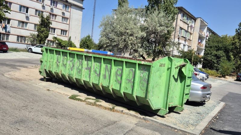 Containere verzi pentru deșeuri voluminoase în Constanța