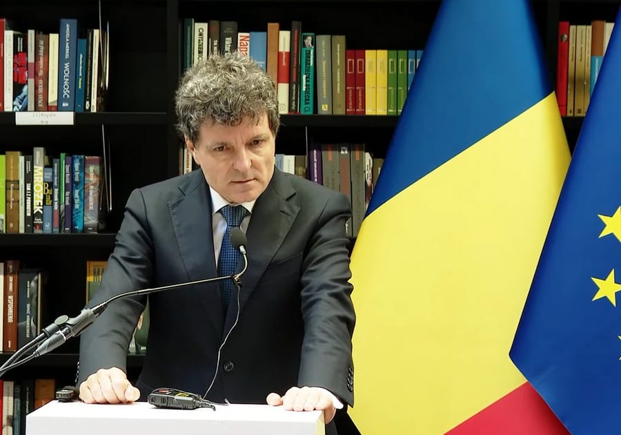 Nicușor Dan în conferință de presă, evitând răspunsul Nicușor Dan în conferință de presă, evitând răspunsul