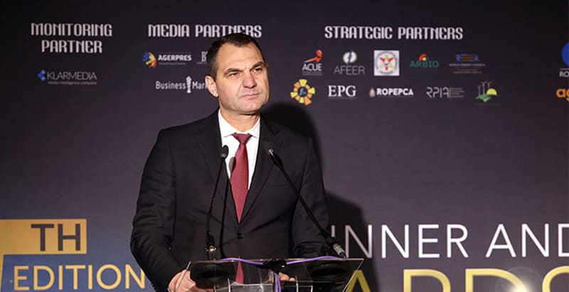 Hidrocentrale pe râul Jiu în România, în timpul construcției Hidrocentrale pe râul Jiu în România, în timpul construcției