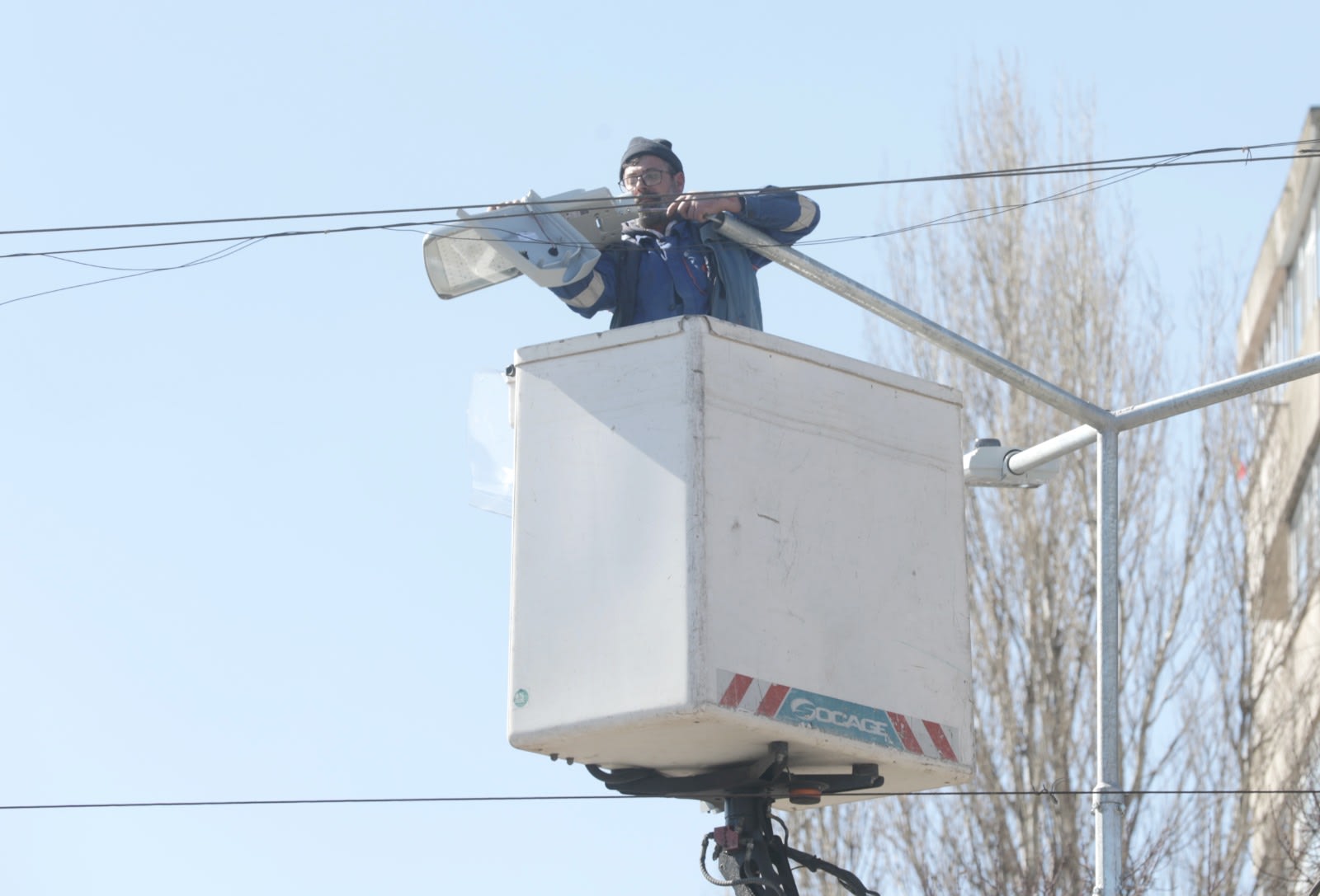 Lucrări de modernizare a sistemului de iluminat public în Cernavodă Lucrări de modernizare a sistemului de iluminat public în Cernavodă