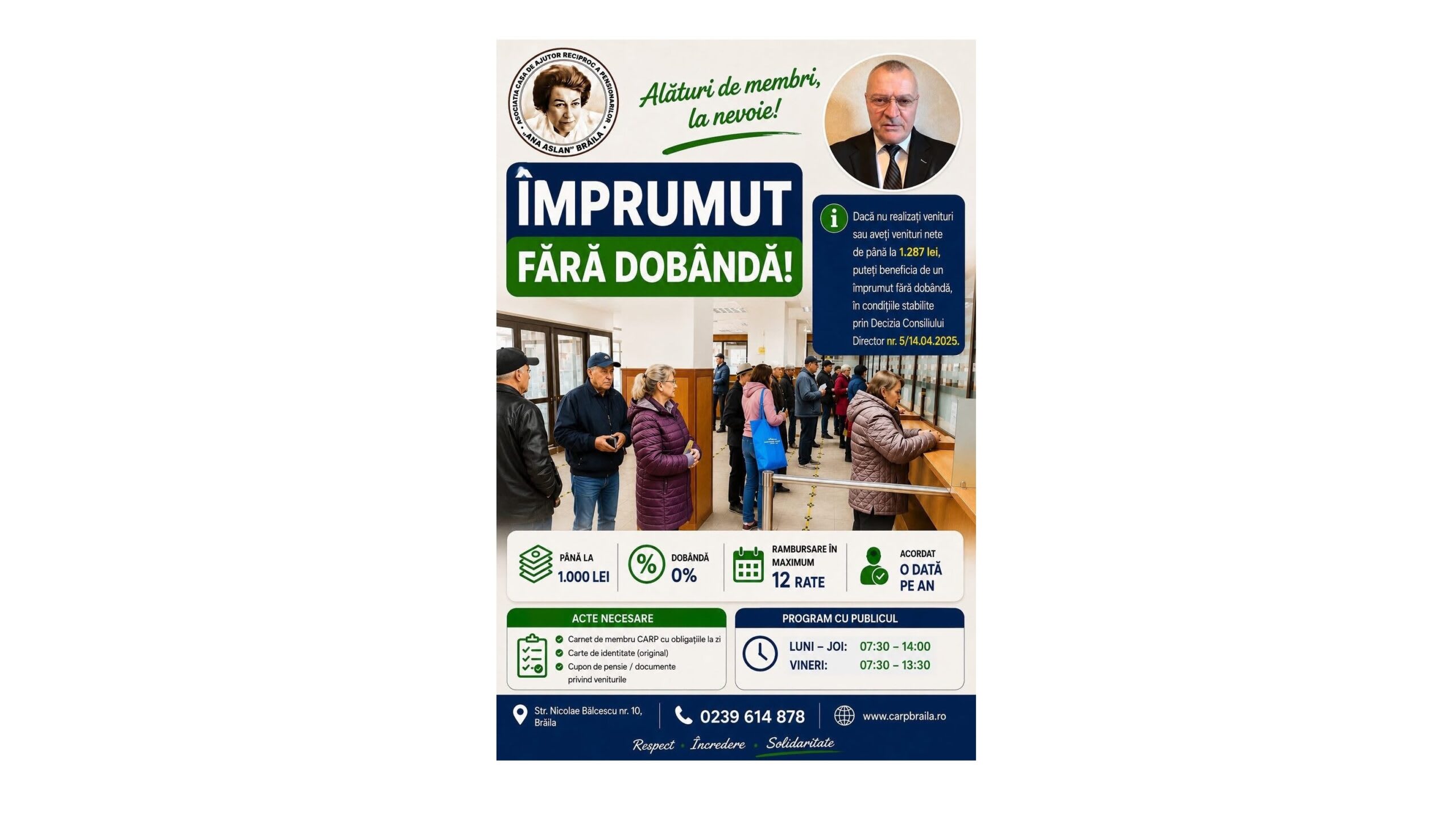Bărbat pensionar discutând cu reprezentant CARP Brăila Bărbat pensionar discutând cu reprezentant CARP Brăila